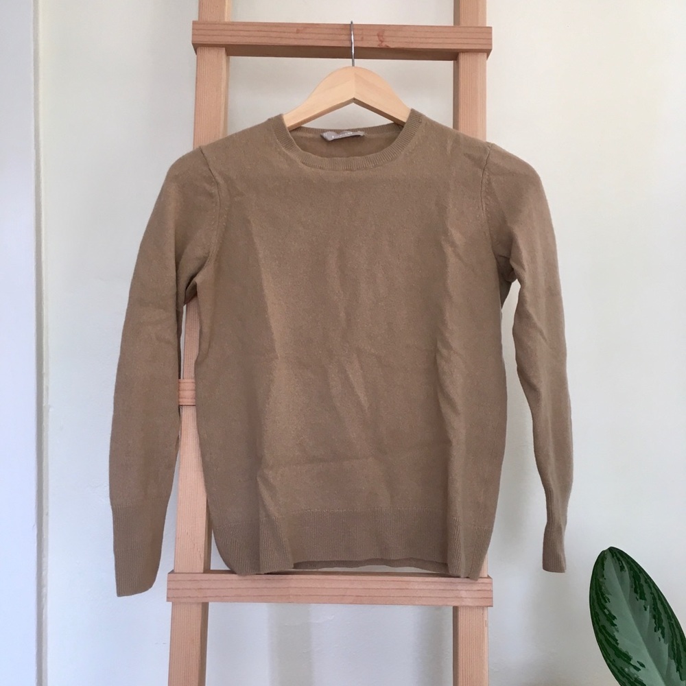 Everlane cashmere crew sweater